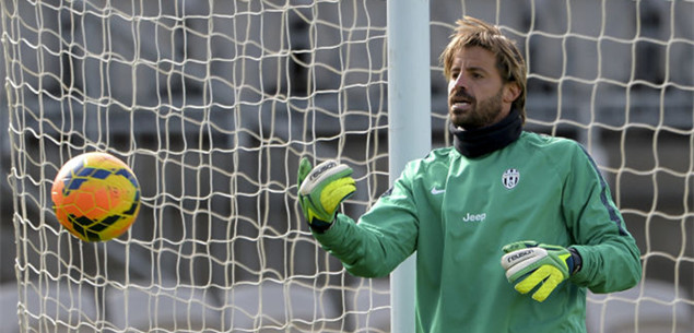 记者：洛佩斯因伤缺席泰山队训练，大概率将缺席赛季收官战（洛佩斯因伤缺席泰山队合练，或将无缘赛季收官战）