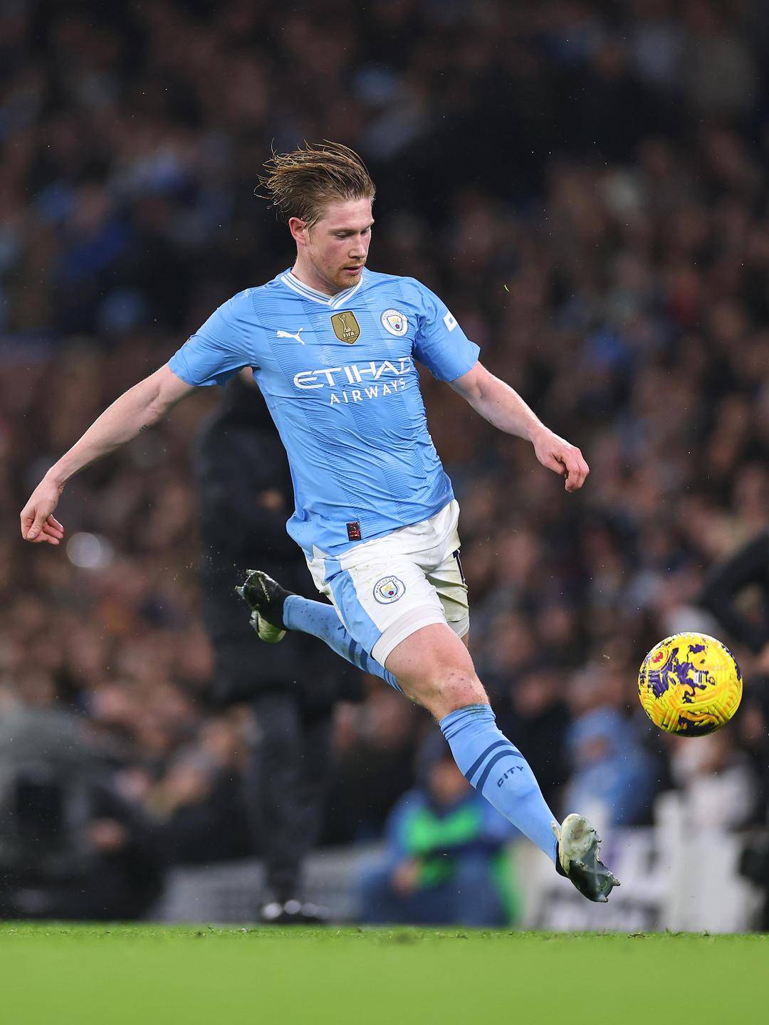 海港发文祝福奥斯卡：艰难时刻会过去，我们与功勋队长同在（海港为奥斯卡送上祝福：困难终将过去，我们与功勋队长并肩同行）