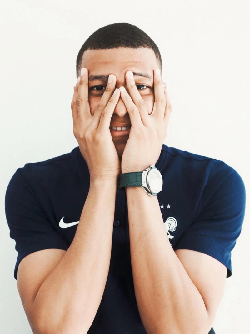 世体：卡雷拉斯、恩德里克和卡瓦哈尔将面临两场禁赛处罚（世体：卡雷拉斯、恩德里克与卡瓦哈尔或将被禁赛两场）