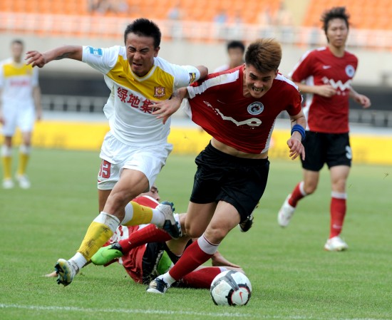 卡尔：我从凯恩、基米希等队友身上学到很多东西（卡尔：凯恩、基米希等队友让我受益匪浅）